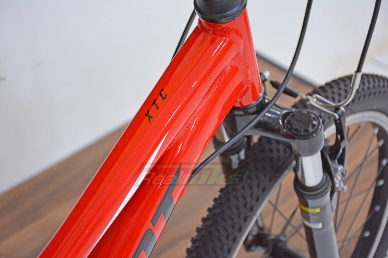 BICICLETA GIANT XTC JUNIOR 20 PURE RED 2021 - Imagem 7